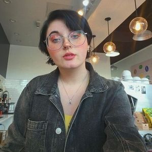 Meet your Posher, Finch